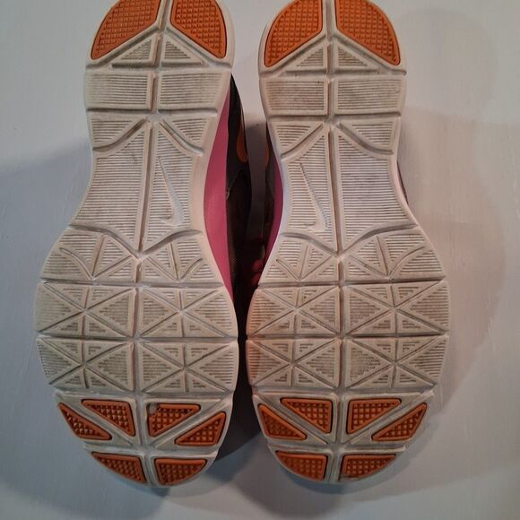 Nike Flex Trainer Women’s Size 7 Athletic Running Shoes Gray Pink Orange - Picture 5 of 9